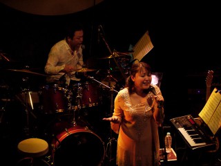 120210 gig Photo 03